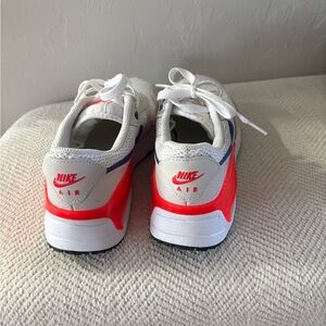 Nike Women’s Sneakers white, beige, blue, orange. NWOT